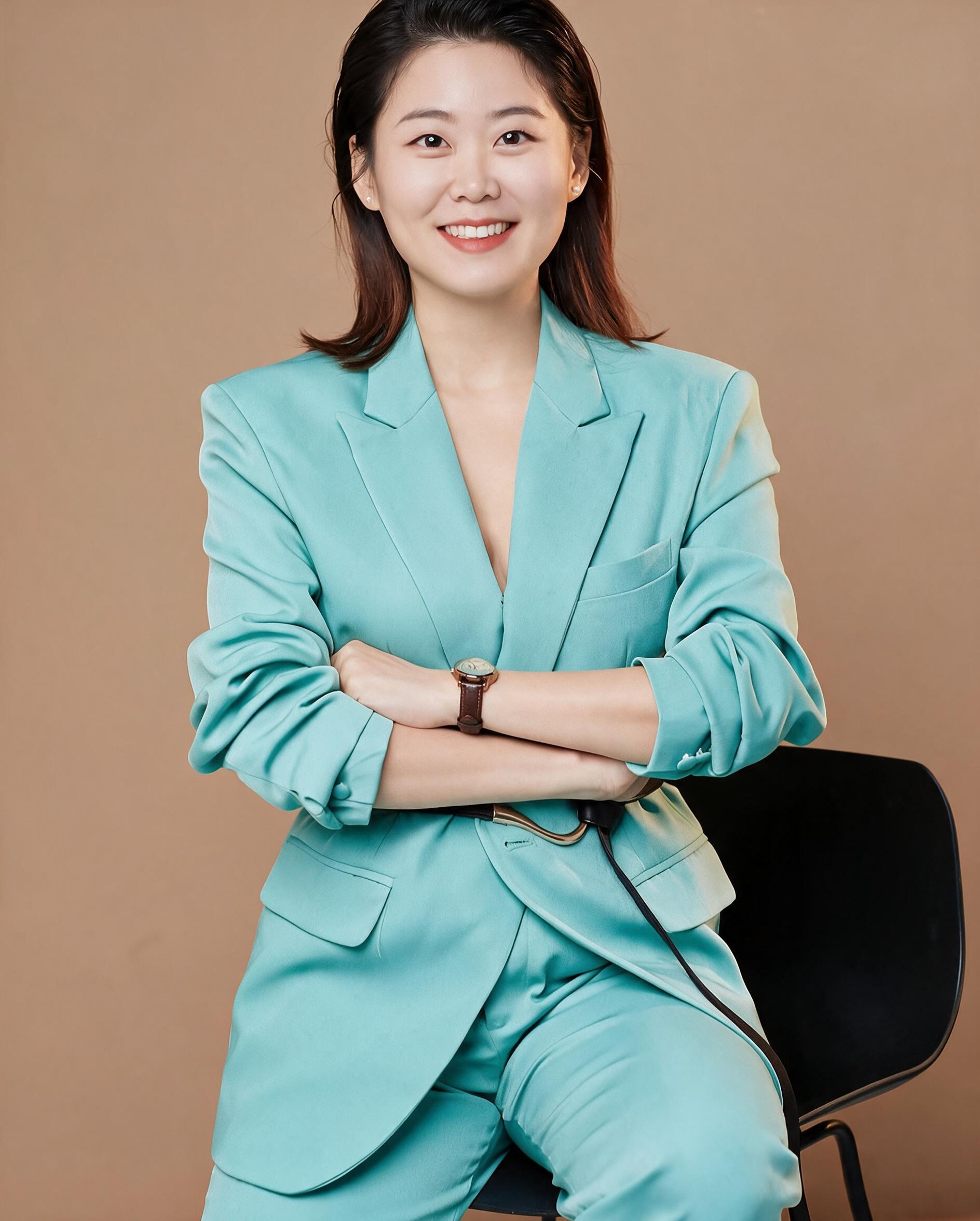 Dr. Zi-Ying Tan